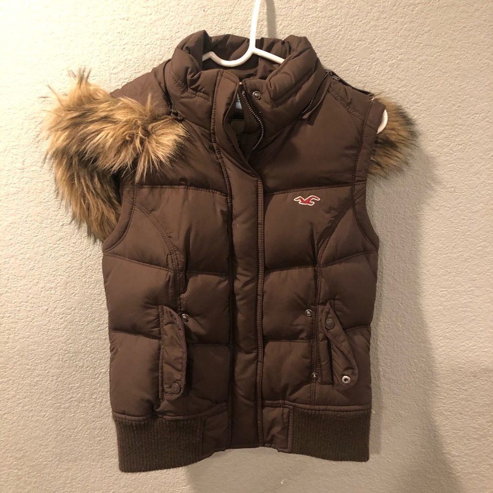 Hollister brown vest